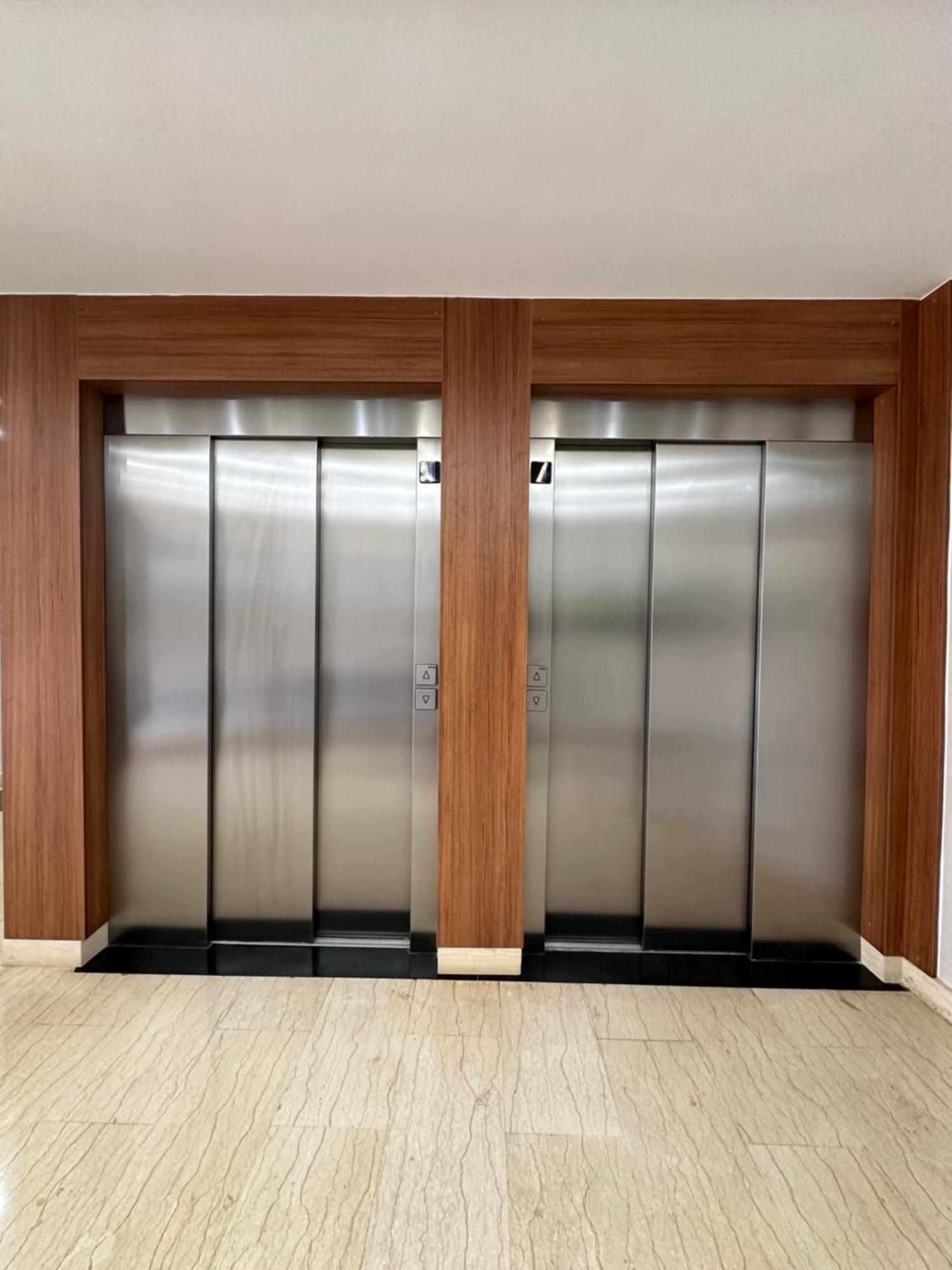 Luxe Appartement Berkane Esterno foto