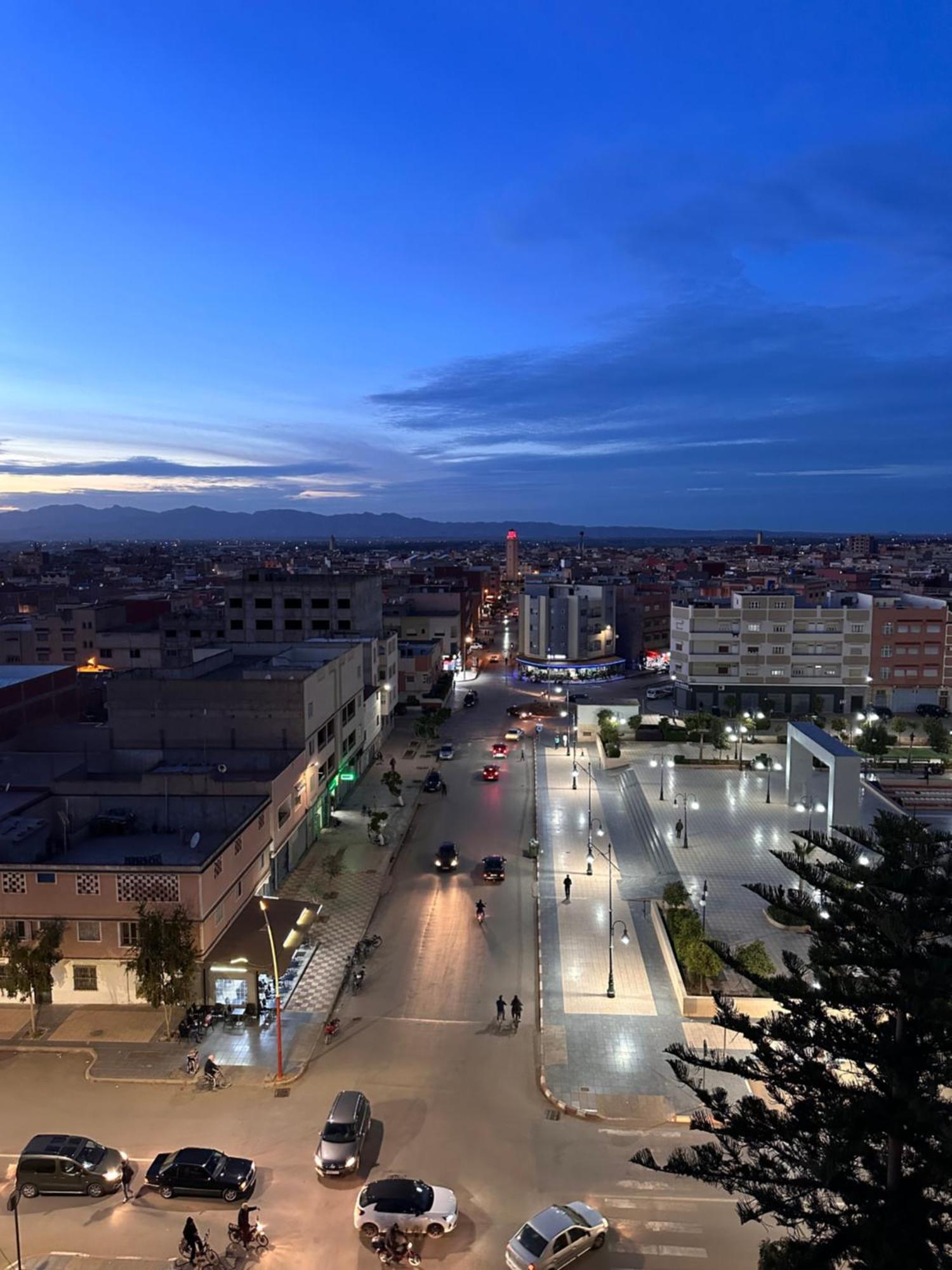 Luxe Appartement Berkane Esterno foto